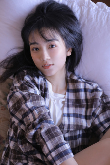 亚洲精品久久夜色撩人男男小说